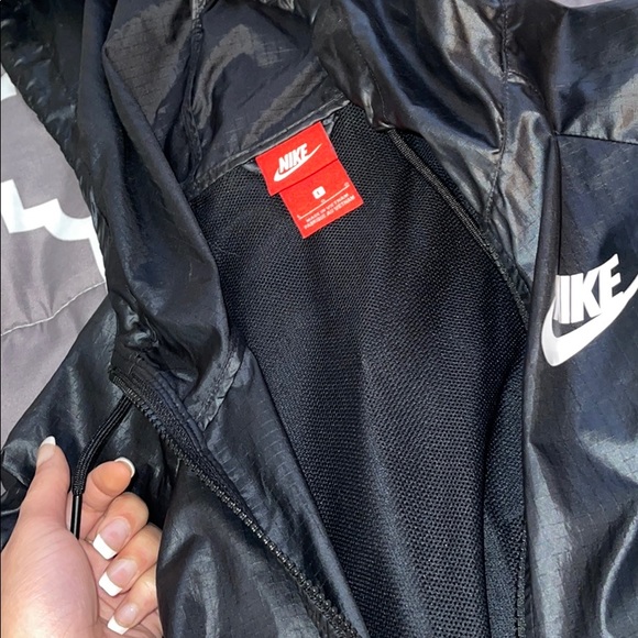 Nike jacket! - Picture 2 of 2